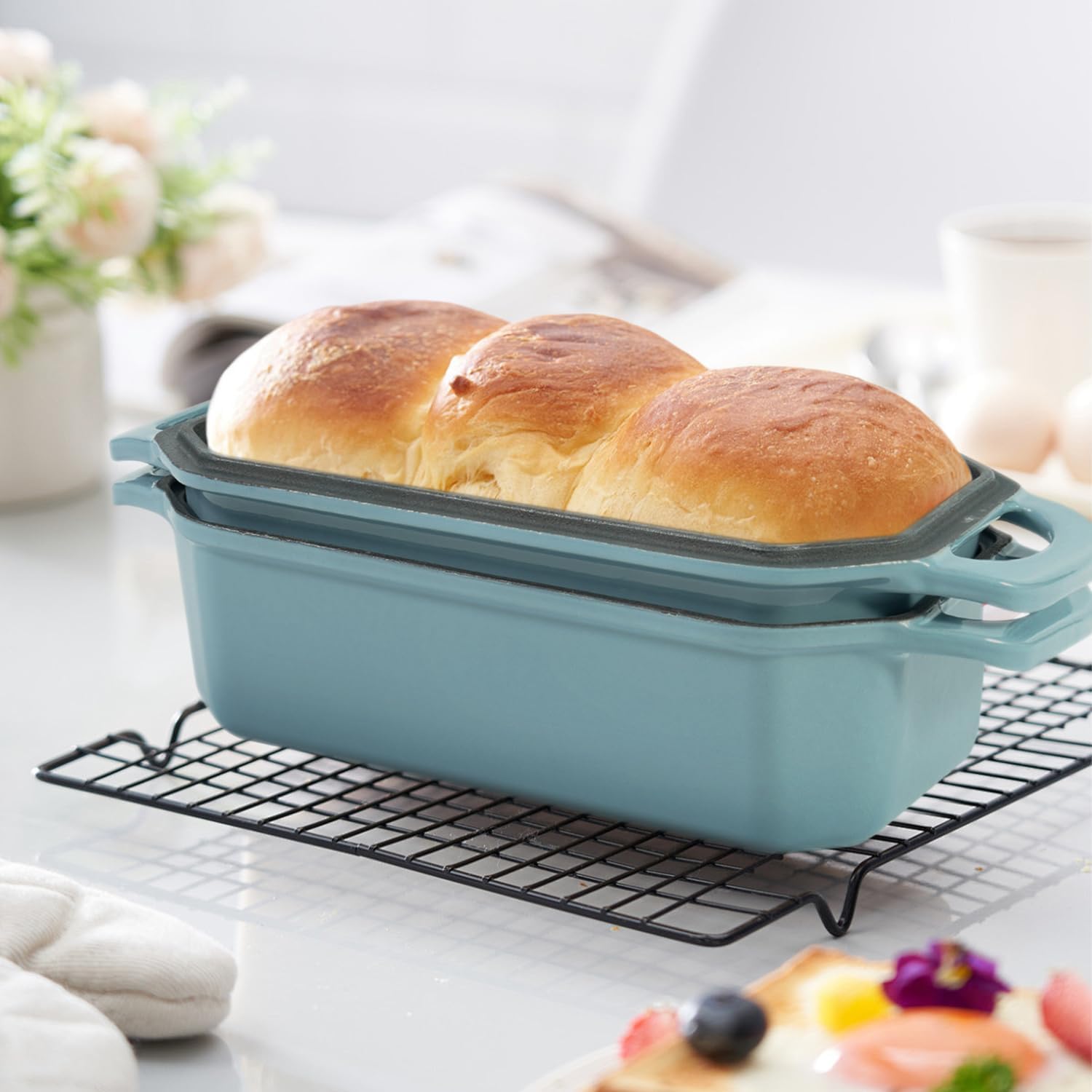 Bread Pan Cast Iron Loaf Pan with Lid Bread Loaf Pan 9x5 Inch Enameled Cast Iron Sourdough Bread Pan, LightBlue - Culinary Roots
