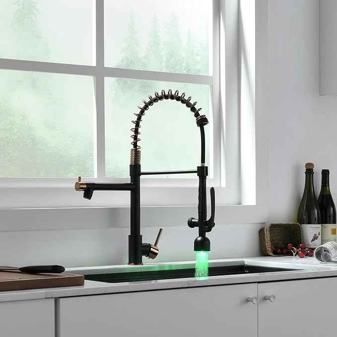 Fapully Commercial Single Handle Pull Down Sprayer Black&Rose Gold Kitchen Faucet,Kitchen Sink Faucet with LED Light
