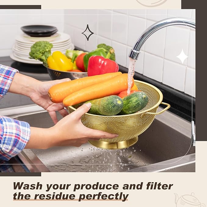 Baderke 7 Pcs Gold Kitchen Accessories Includes Stainless Steel Colander with Handles, 3 Gold Mixing Bowls with Airtight Lids and 3 Fine Mesh Strainer (Colander: 4 Qt, Mixing Bowls: 1/1.5/2 Qt)