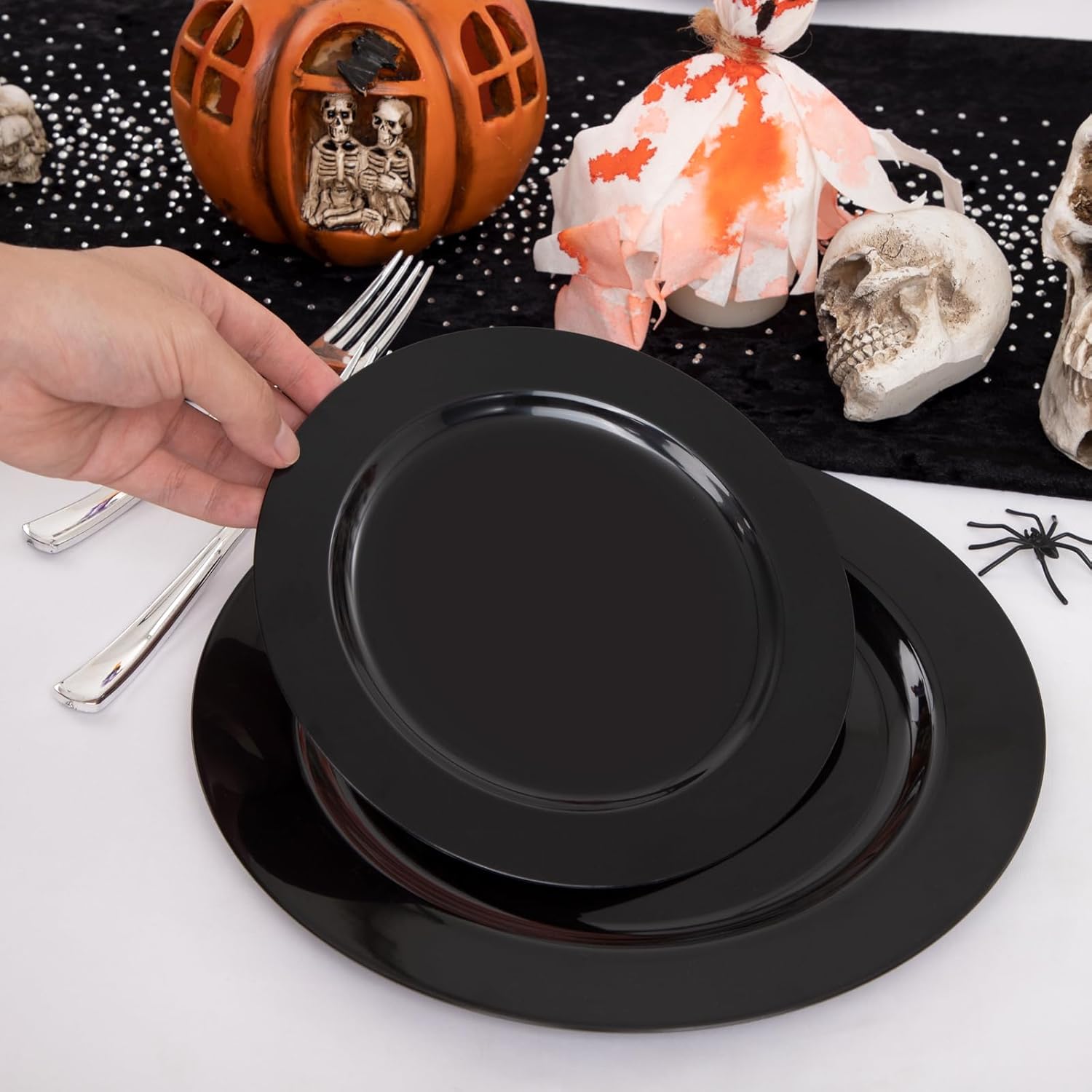 FLOWERCAT 60PCS Black Plastic Plates - Heavy Duty Black Disposable Plates for 30 guests Halloween Party/Wedding/New Year - Include 30PCS 10.25inch Dinner Plates and 30PCS 7.5inch Dessert Plates - Culinary Roots
