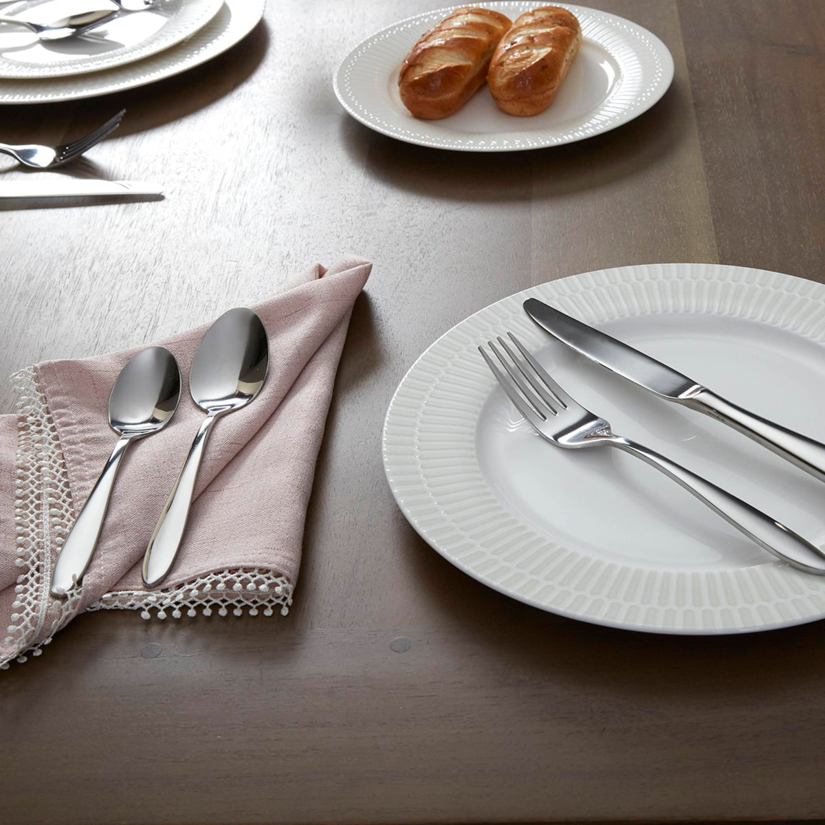 Mooncrest 65 Piece 18