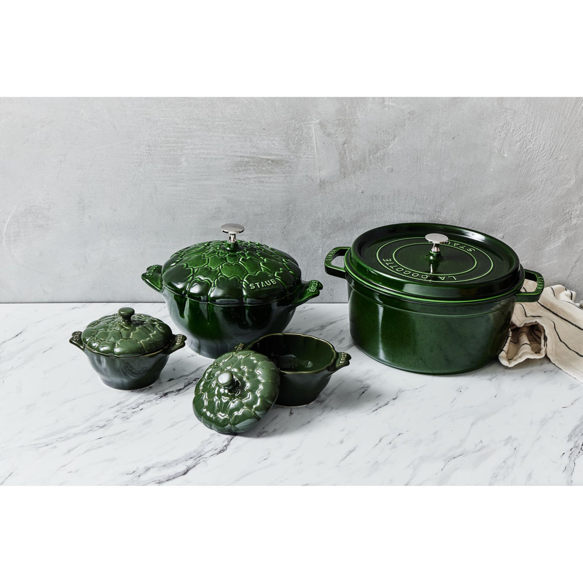 1003977 Cast Iron Roaster