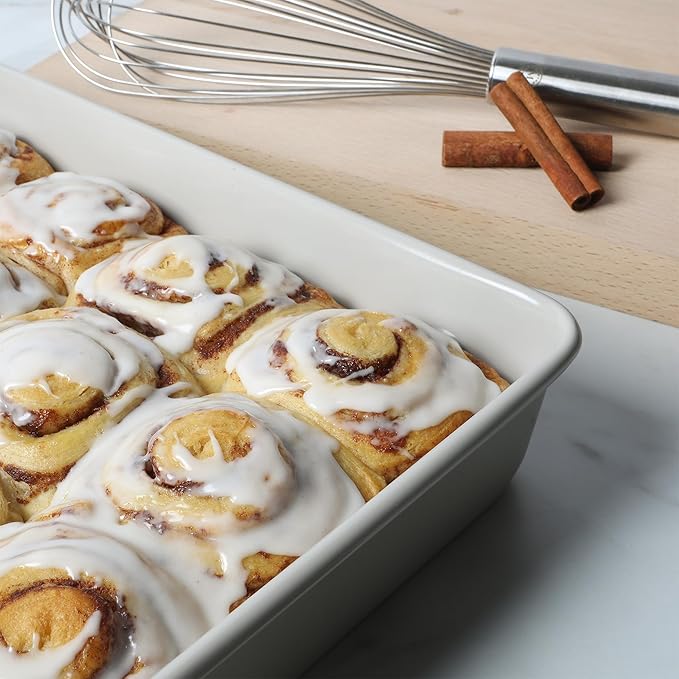 Martha Stewart Gallen 13 x 9 Inch Rectangular Nonstick Carbon Steel Cake and Baking Pan – Cool Grey, Durable Bakeware for Even Cooking and Easy Release