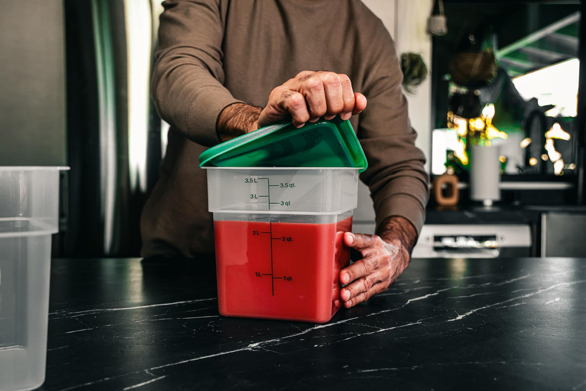 Food Storage Container with Lid (11.84 Ounce)