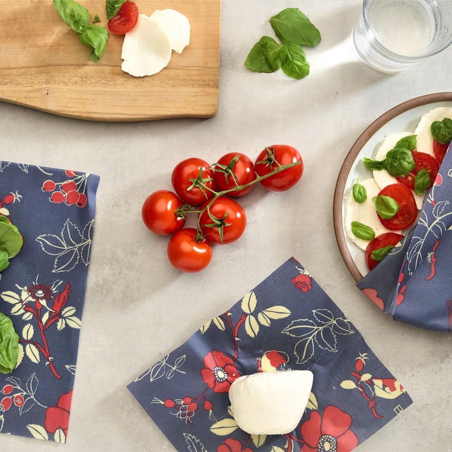 Bee's Wrap Beeswax Wraps for Food - Botanical Cut to Size 14x52" Wax Paper Roll - Made in USA Reusable Waxed Paper & Bowl Covers - Organic & Eco-Friendly Alternative to Aluminum Foil & Plastic Wrap