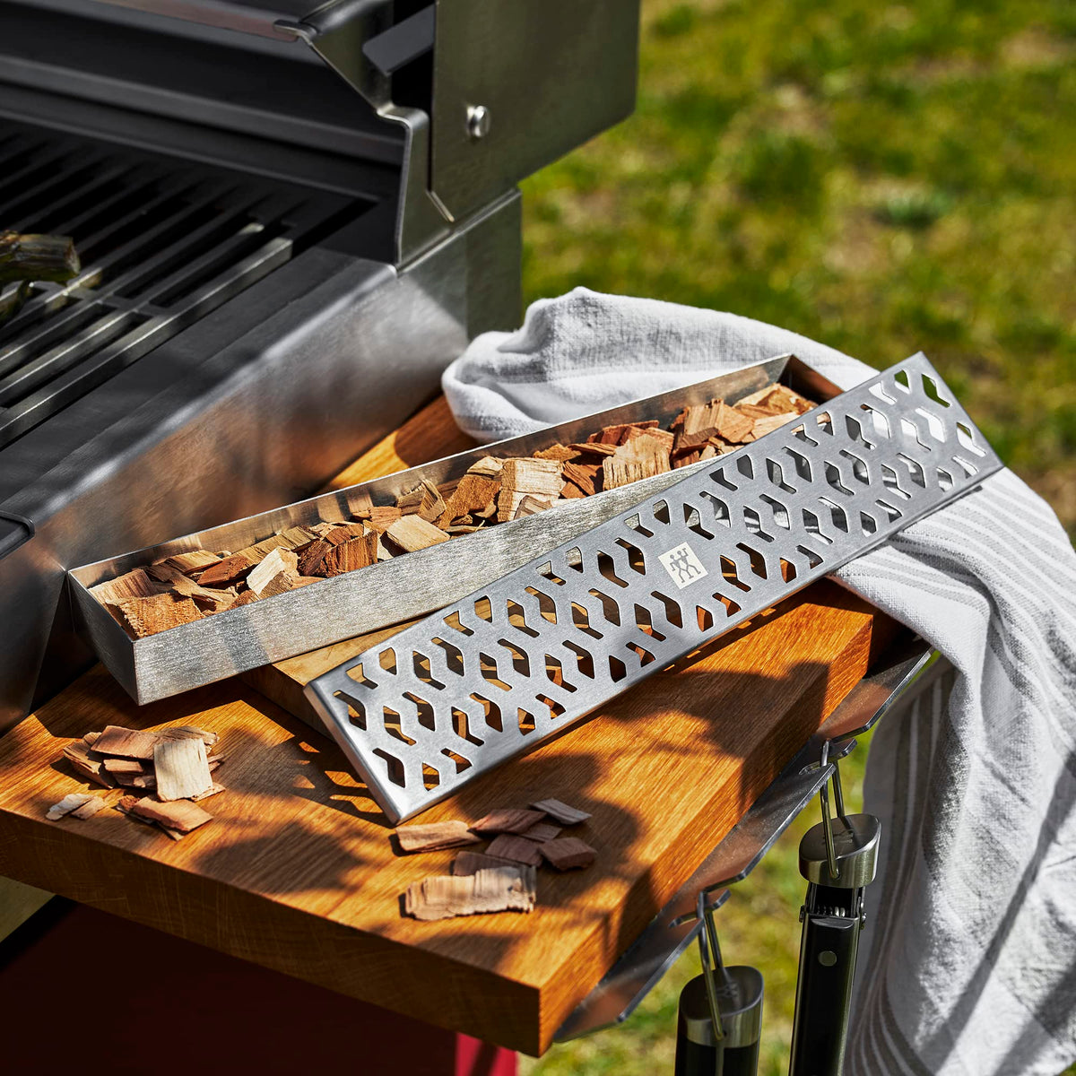 ZWILLING BBQ+ Stainless Steel Grill Smoker Box for Wood Chips