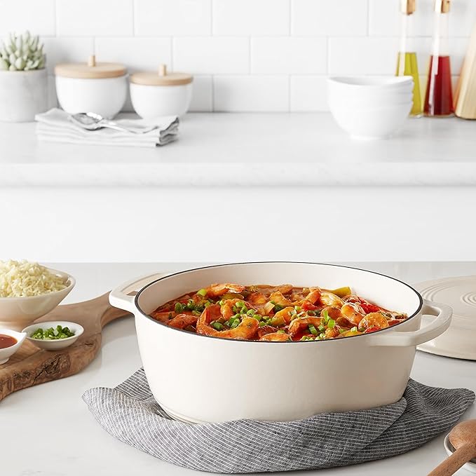 Amazon Basics Enameled Cast Iron Dutch Oven Pot with Lid, Dual Handles, Heavy-Duty, Oven Safe for Stews, Roasting, Baking, 7.3-Quart, White